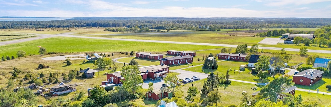 Flygbild över Bunge vandrarhem